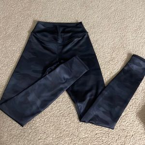 LIVE FIT CAMO LEGGINGS